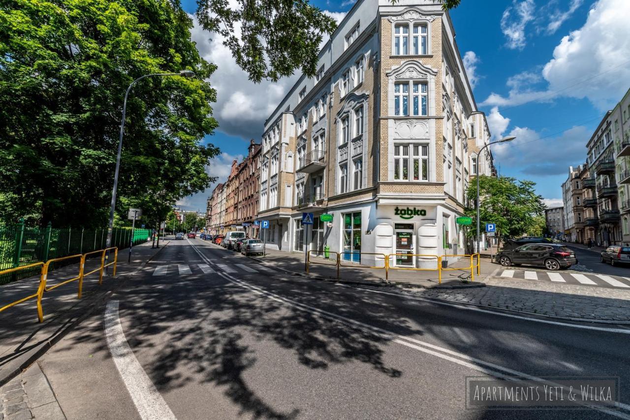 Apartamenty Yeti & Wilka W Centrum Chorzowa: Wilk Exterior foto
